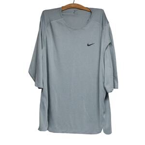 NIKE Activewear Men's Big & Tall 3X Gray Pullover T-Shirt Workout Gear